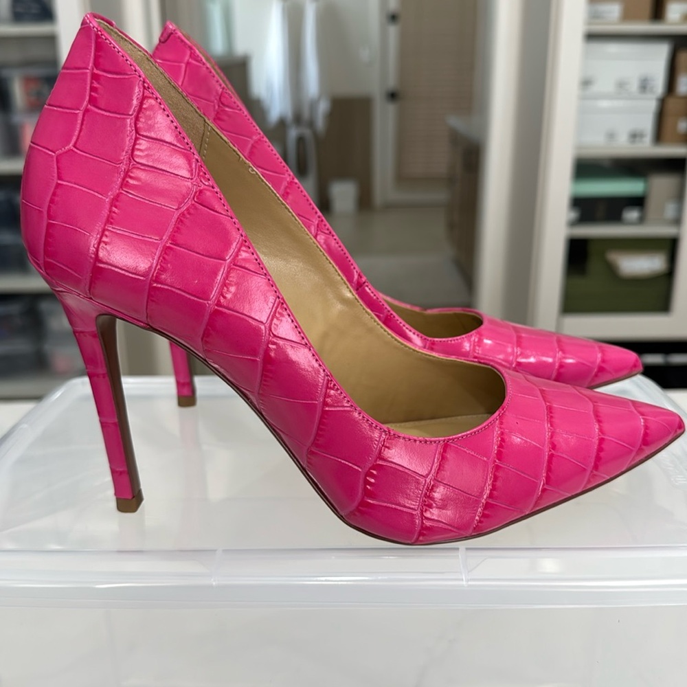 🍀Michael Kors heels